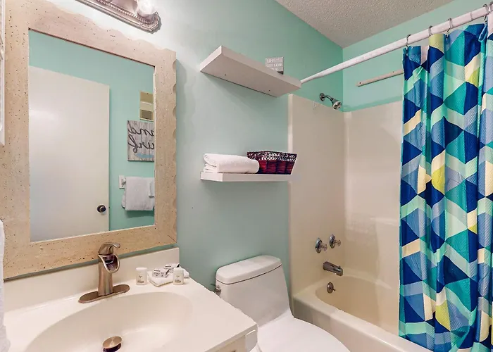 2nd-floor Coastal With Pools Hot Tubs Tennis Balcony Elevator * Gulf Shores