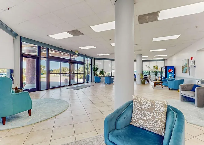 2nd-floor Coastal With Pools Hot Tubs Tennis Balcony Elevator Holiday home Gulf Shores