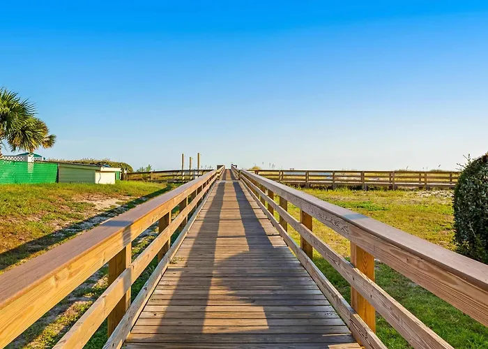 2nd-floor Coastal With Pools Hot Tubs Tennis Balcony Elevator * Gulf Shores